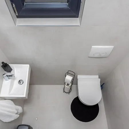 Amazing Home In Kostrena With Kitchen Holiday home