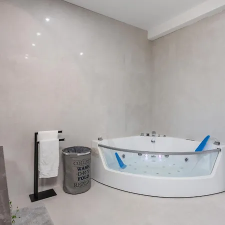 Amazing Home In Kostrena With Kitchen *