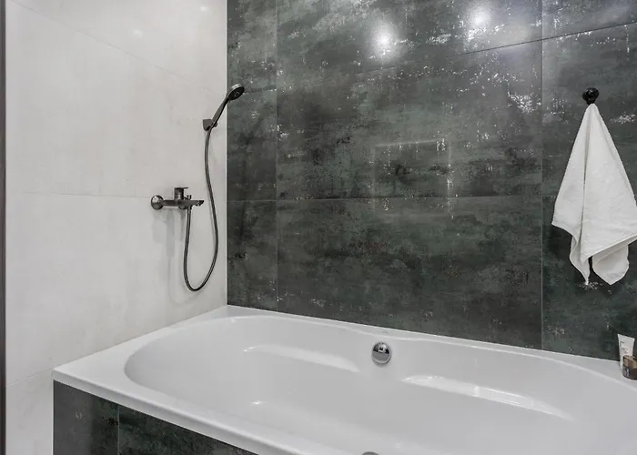 Amazing Home In Kostrena With Kitchen Vikendica *